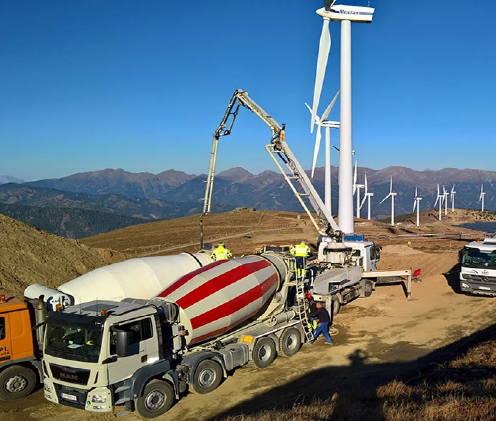 Tauernwindpark Oberzeiring Betonieren